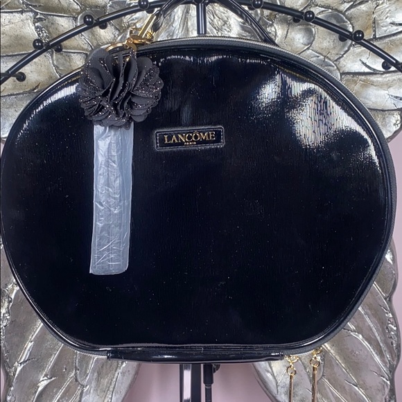 🎁 Lancôme NWOT XXL travel bag 💖 - Picture 8 of 8